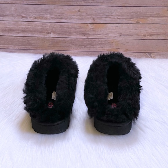 UGG Women’s Cluggette Sequin Black Slippers - Picture 6 of 8